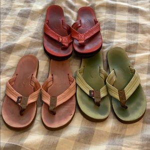 3 pairs of rainbow sandals